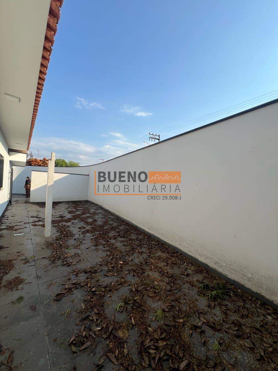 Casa para aluguel no Vila Grego II: 