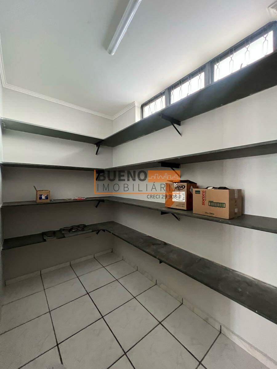 Casa para aluguel no Vila Grego II: 