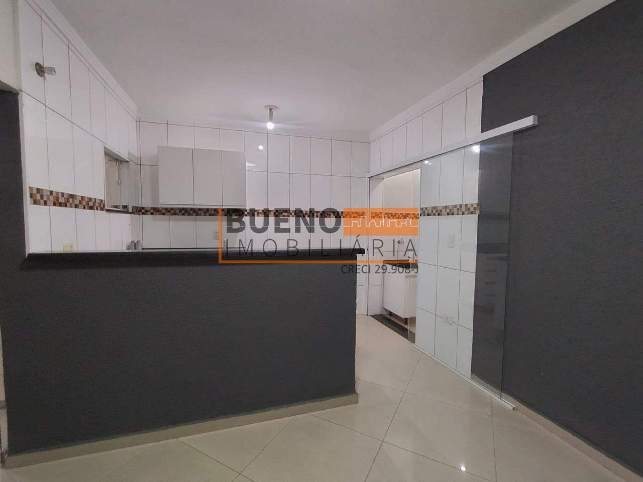 Casa para aluguel no Vila Mollon IV: 