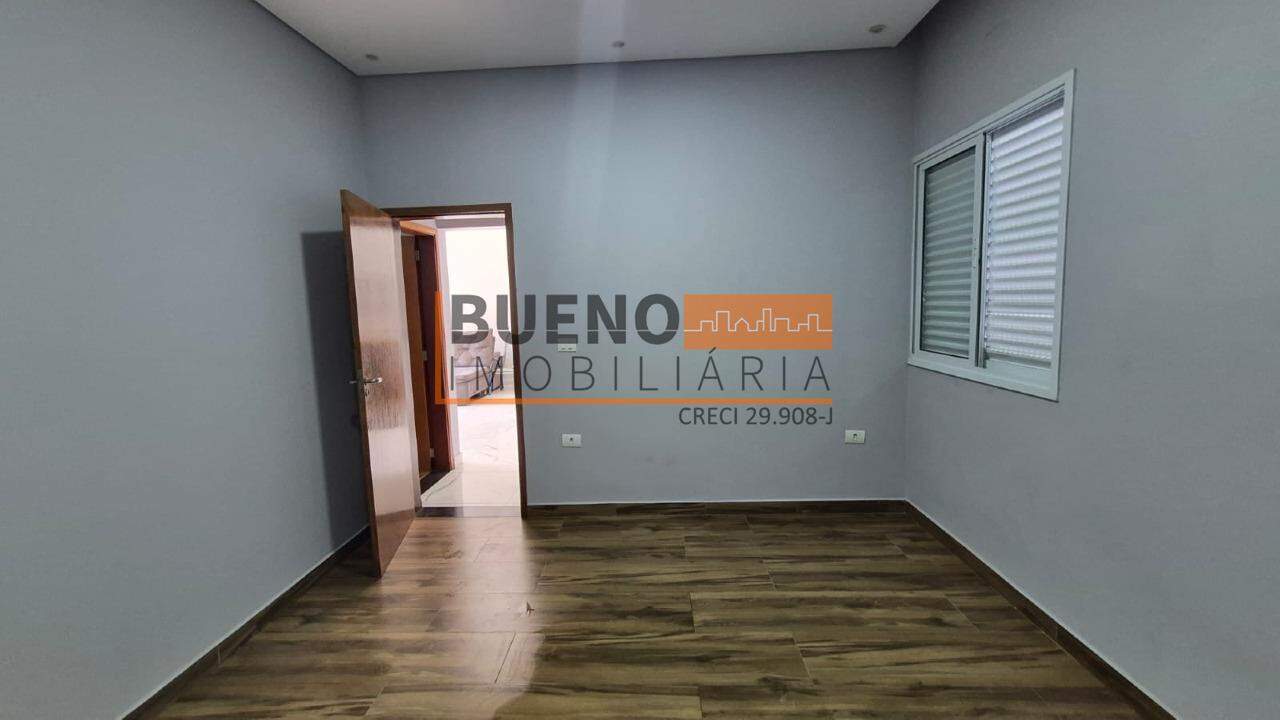 Casa à venda no Jardim Aranha Oliveira: 