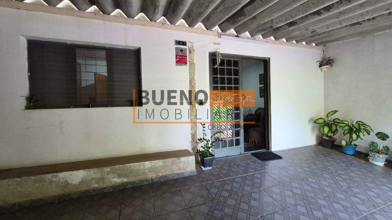 Casa à venda no Conjunto Habitacional dos Trabalhadores: 