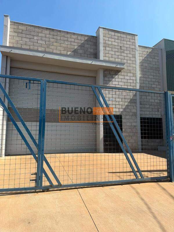 Salão para aluguel no Jardim São Francisco: 