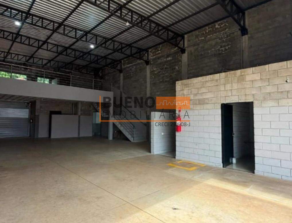 Salão para aluguel no Jardim São Francisco: 