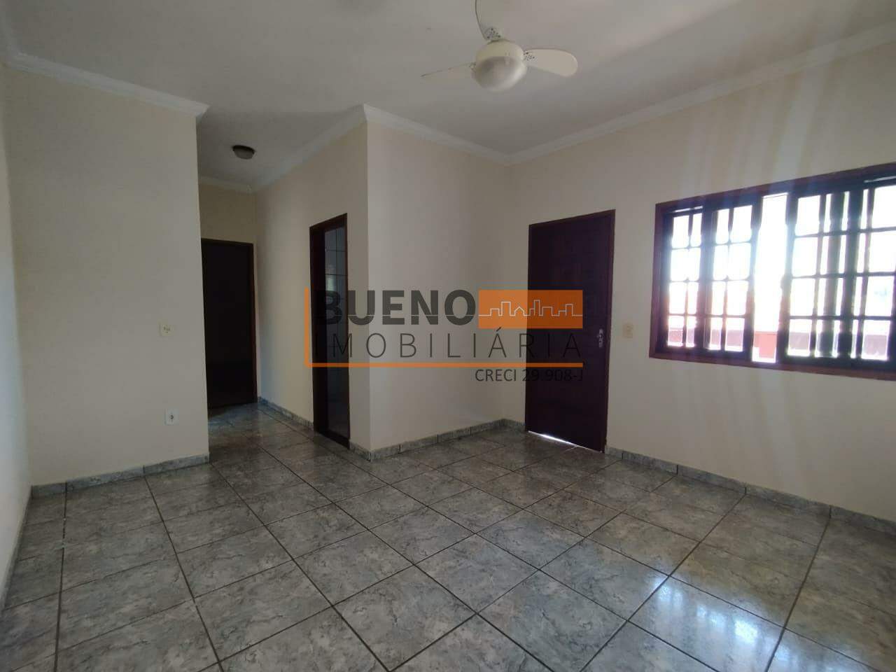 Casa para aluguel no Parque Liberdade: 
