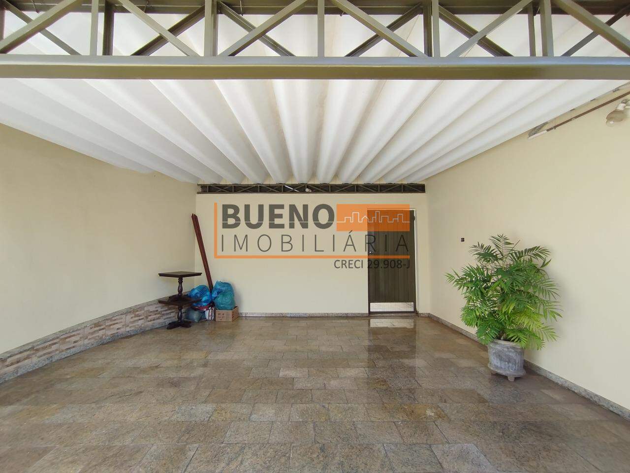 Casa à venda no Centro: 