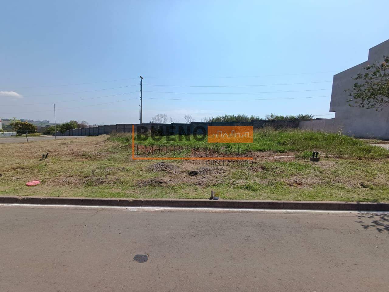 Lote em condomínio à venda no Vila Romi: 