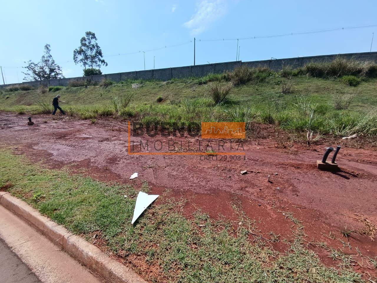 Lote em condomínio à venda no Vila Romi: 