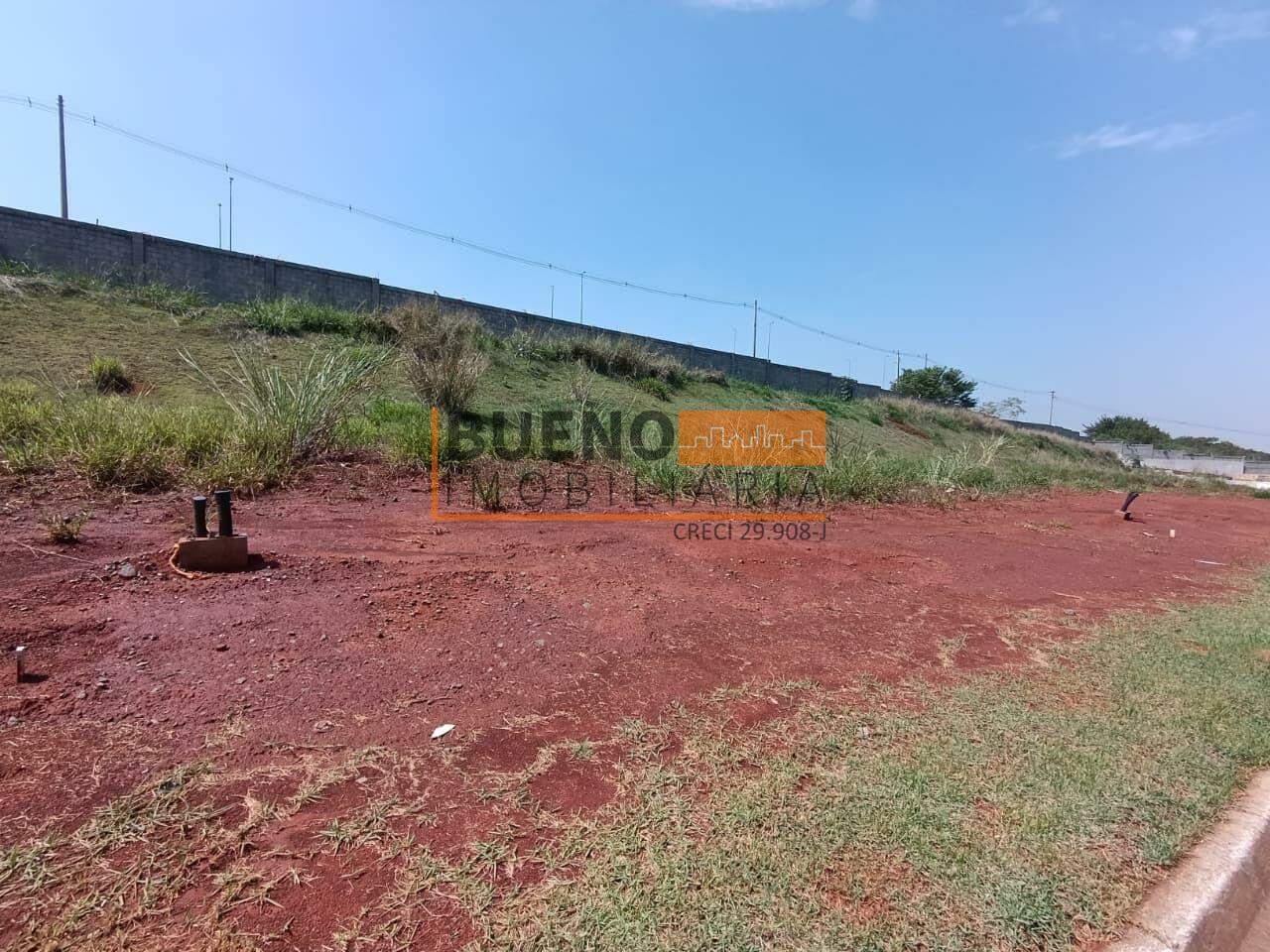 Lote em condomínio à venda no Vila Romi: 