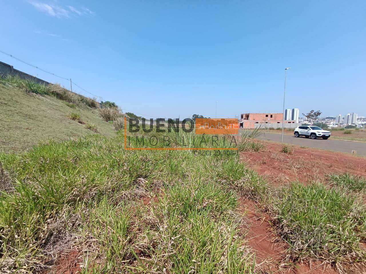 Lote em condomínio à venda no Vila Romi: 