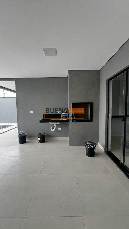 Casa à venda no Jardim dos Manacás: 