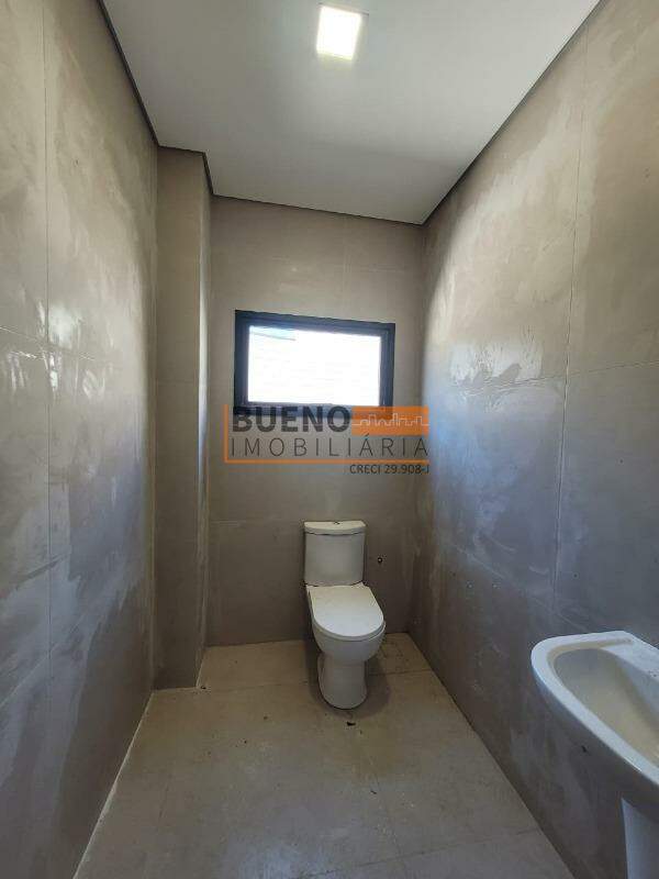 Salão para aluguel no Vale do Rio Branco: 