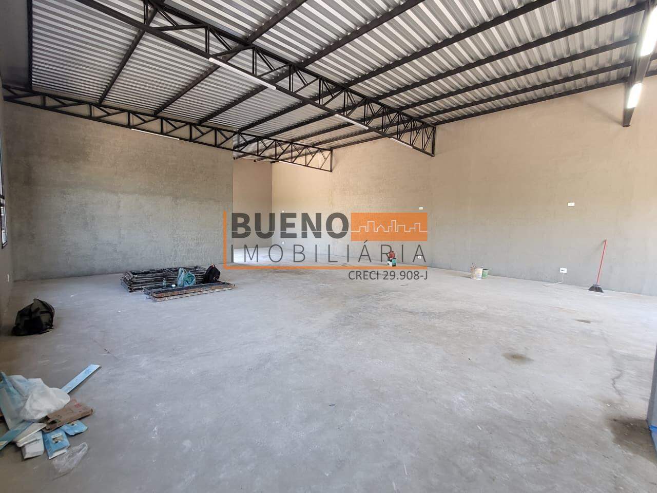 Salão para aluguel no Vale do Rio Branco: 