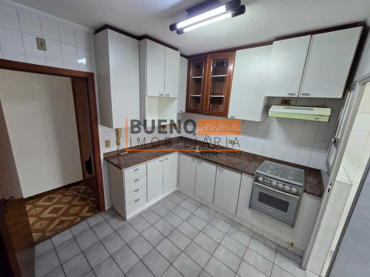 Apartamento à venda no Colina Werner Plaas: 