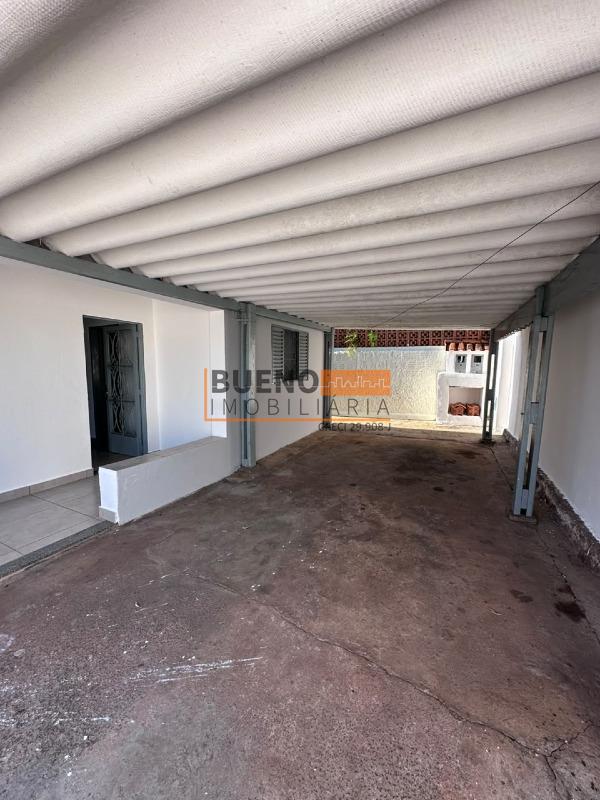 Casa para aluguel no Vila Mollon IV: 