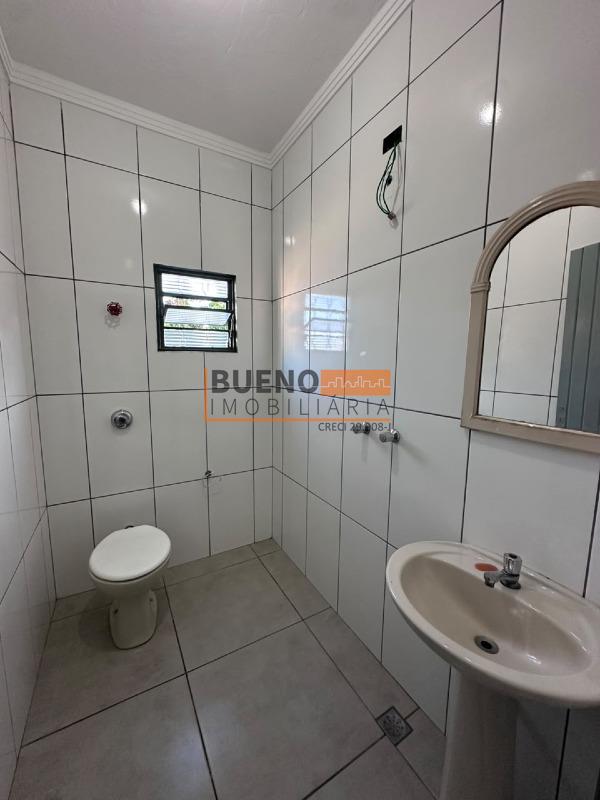 Casa para aluguel no Vila Mollon IV: 