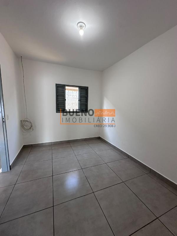 Casa para aluguel no Vila Mollon IV: 