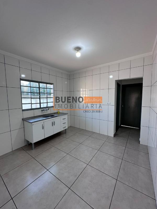 Casa para aluguel no Vila Mollon IV: 