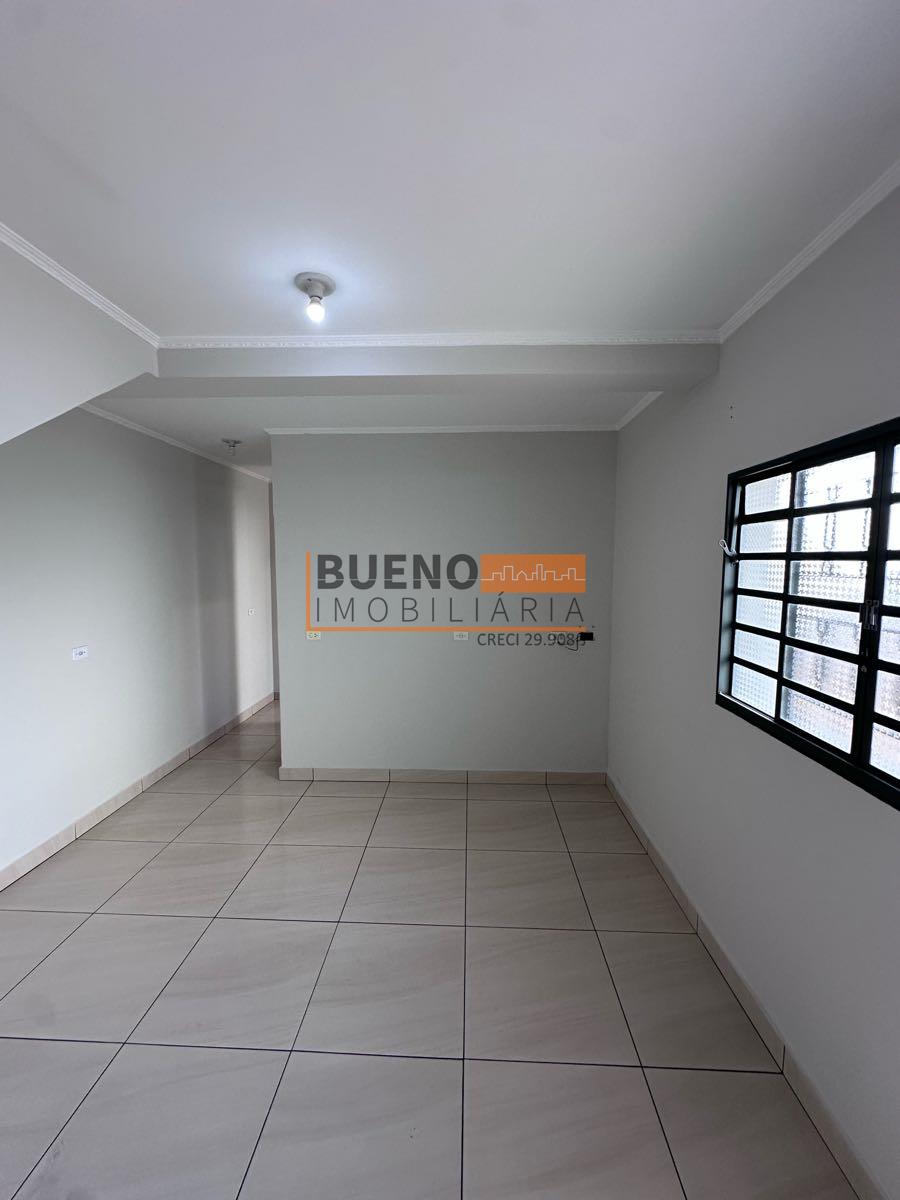 Casa para aluguel no Jardim Santa Rita de Cássia: 