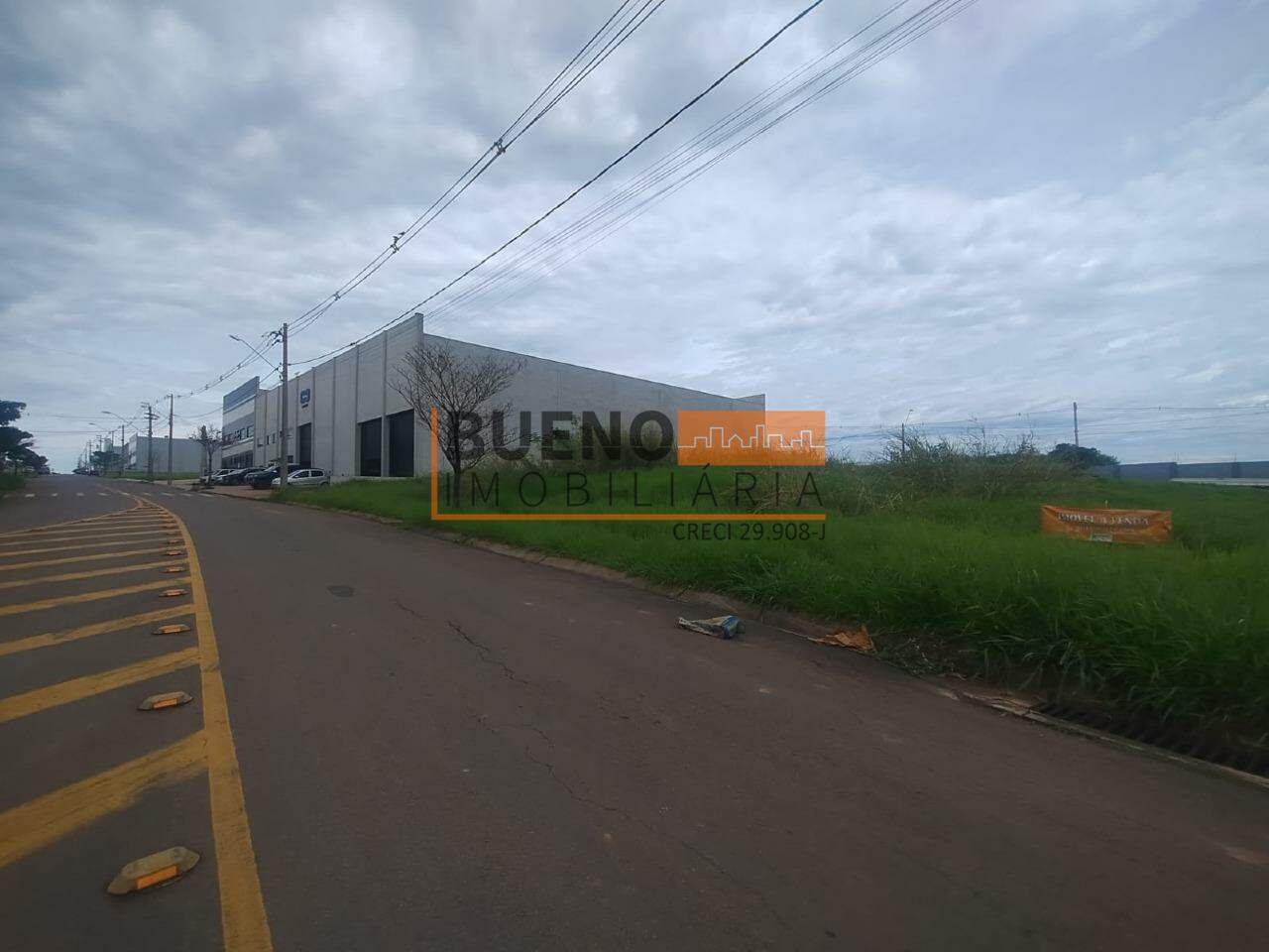 Terreno à venda no CINTEC - Centro Industrial e Tecnológico de Santa Bárbara D'Oeste: 