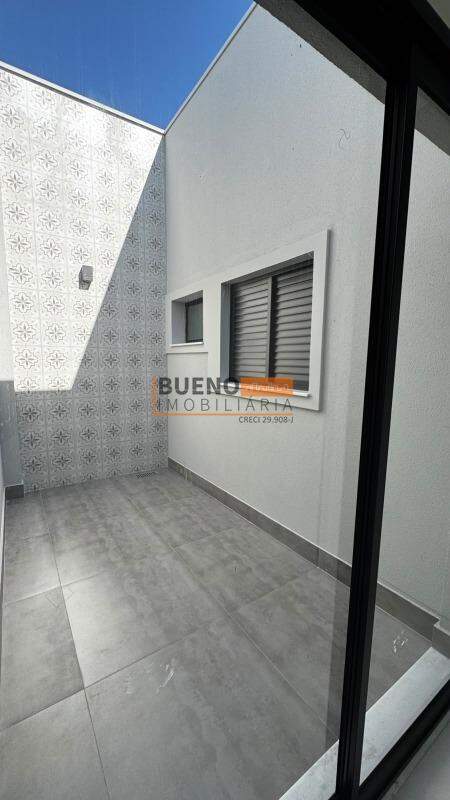 Casa à venda no Vila Mollon IV: 