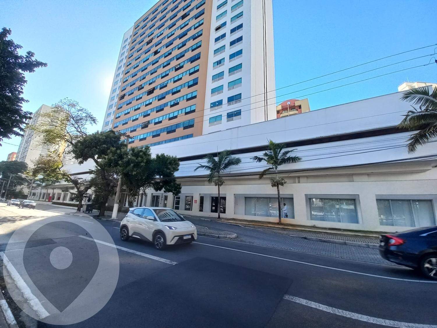 Sala para aluguel no Centro: 