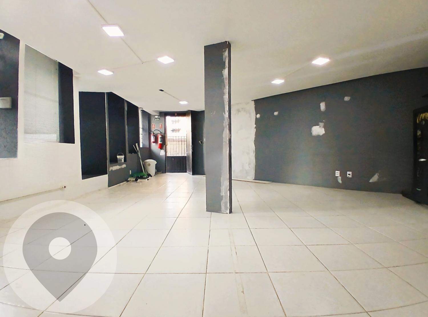 Sala para aluguel no Cambuí: 