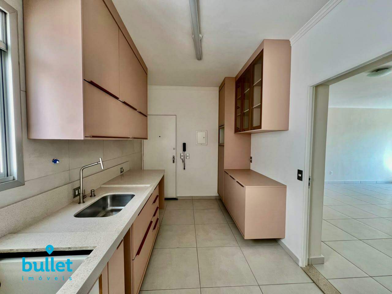 Apartamento à venda no bairro Cambuí: 