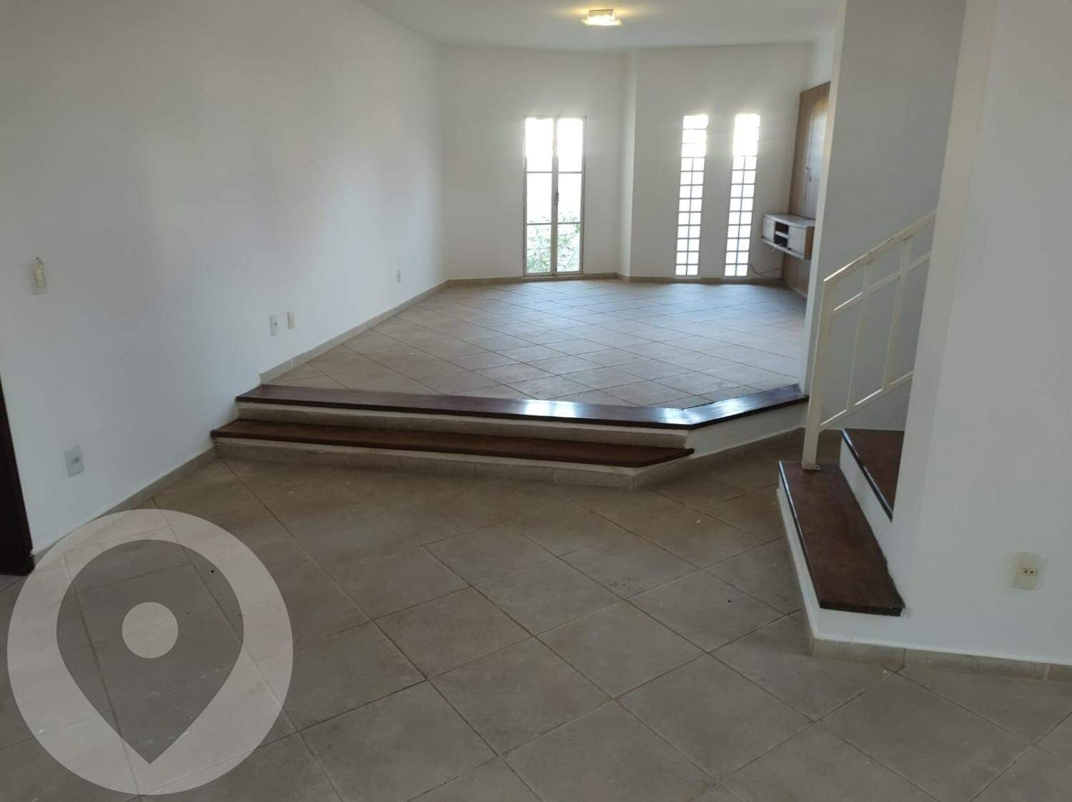 Casa para aluguel no bairro Parque Alto Taquaral: 