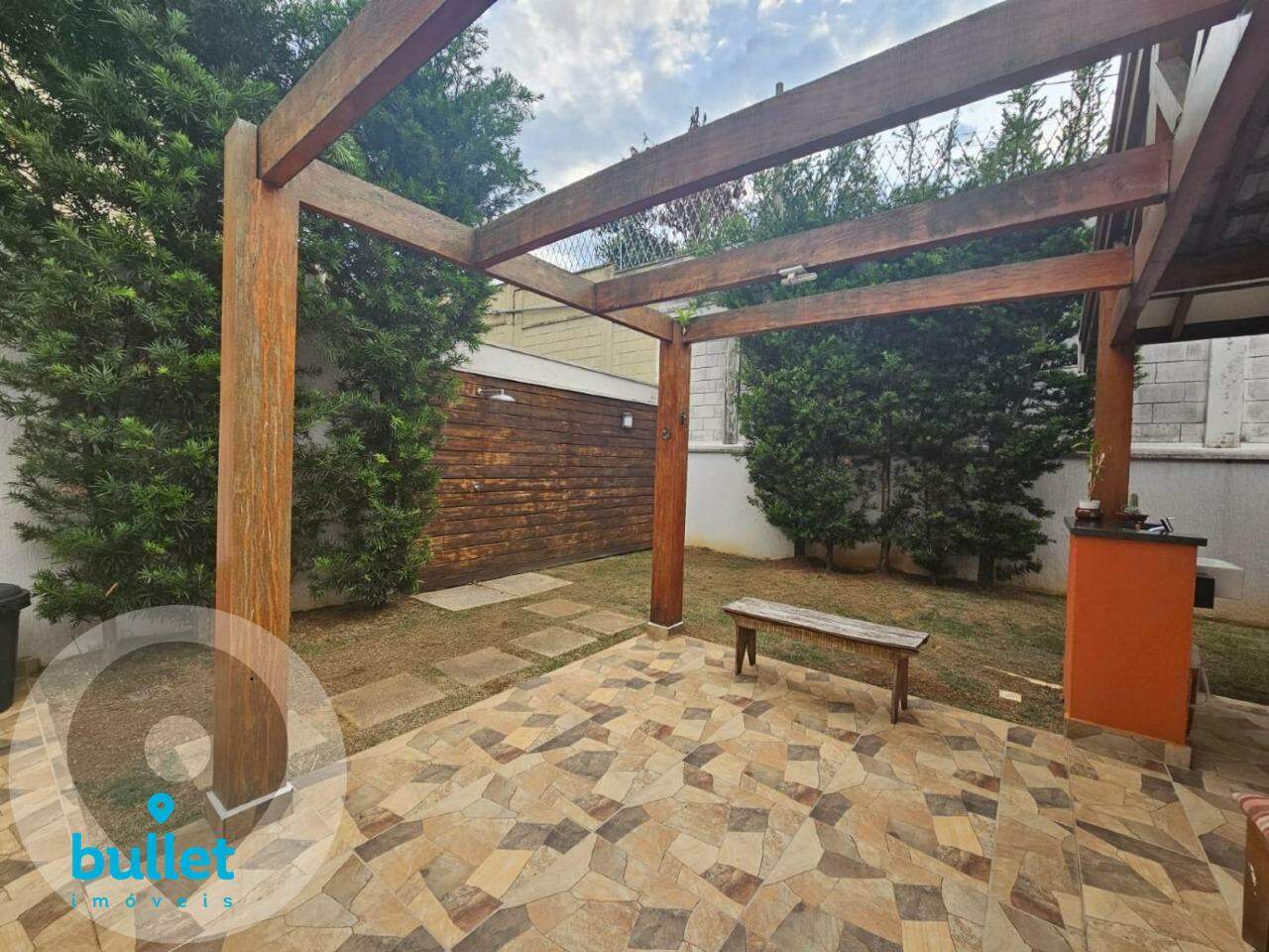 Casa à venda no bairro Jardim Alto da Colina: 