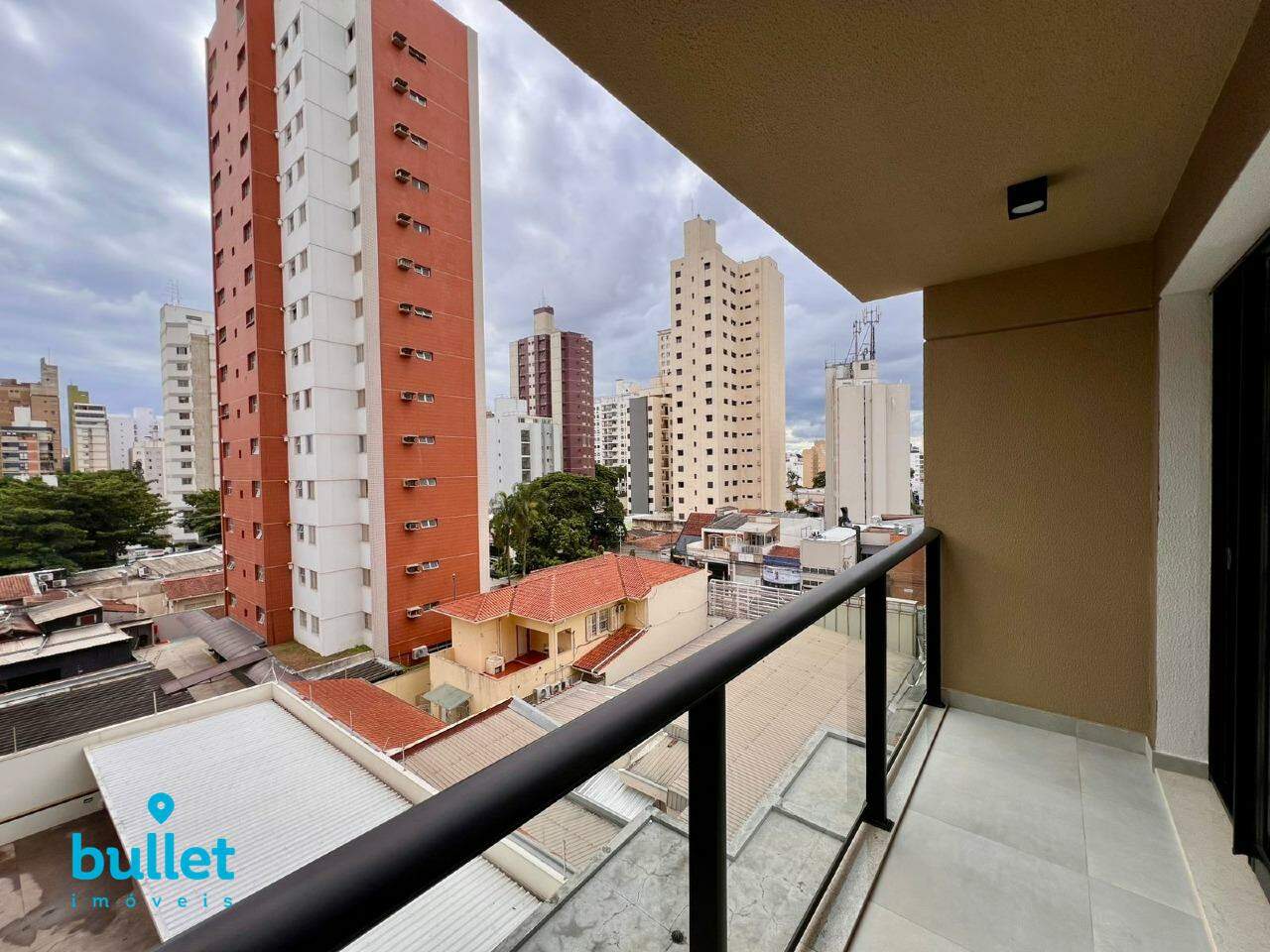 Apartamento para aluguel no bairro Cambuí: 