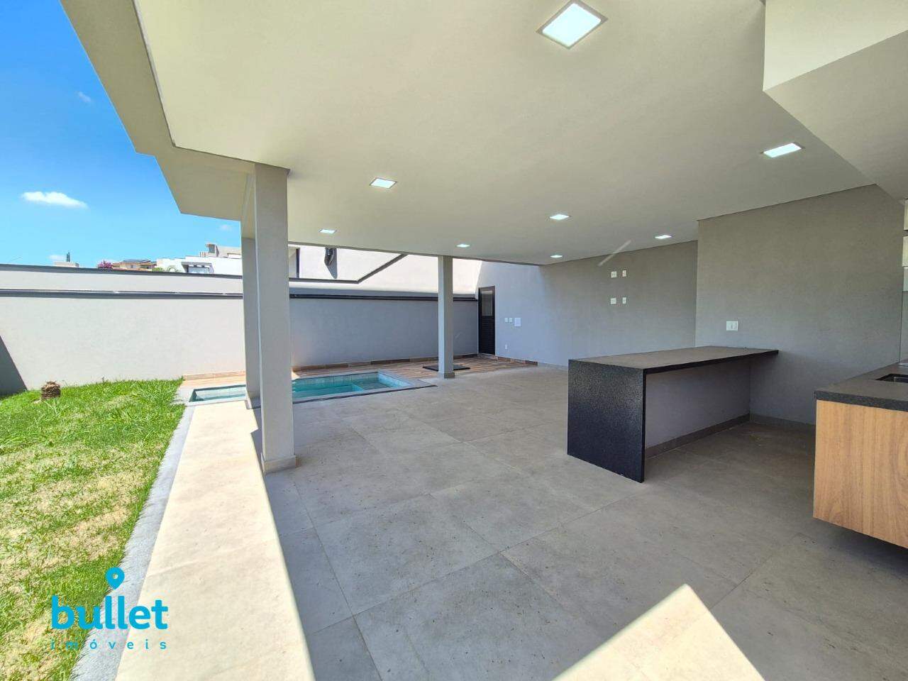 Casa à venda no Roncáglia: 