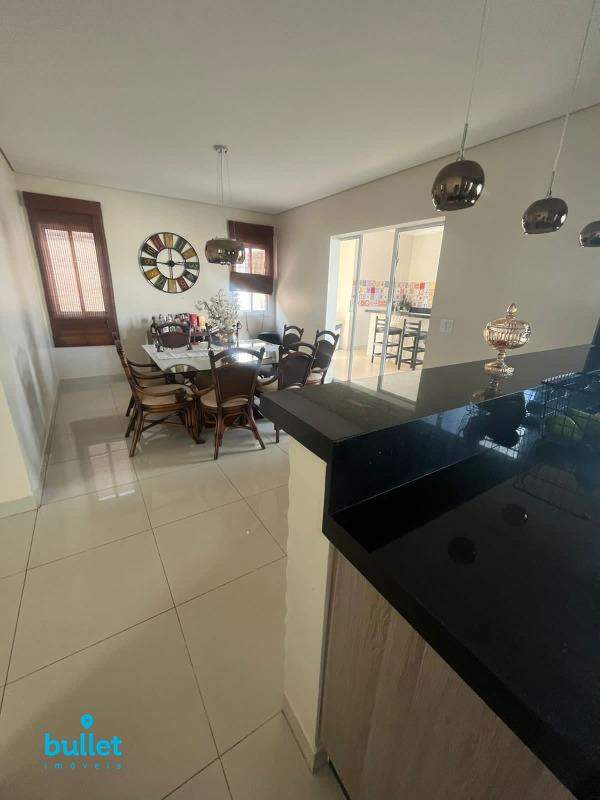 Casa à venda no Residencial Real Parque Sumaré: 