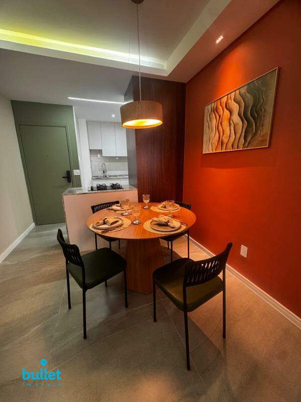 Apartamento à venda no bairro Centro: 