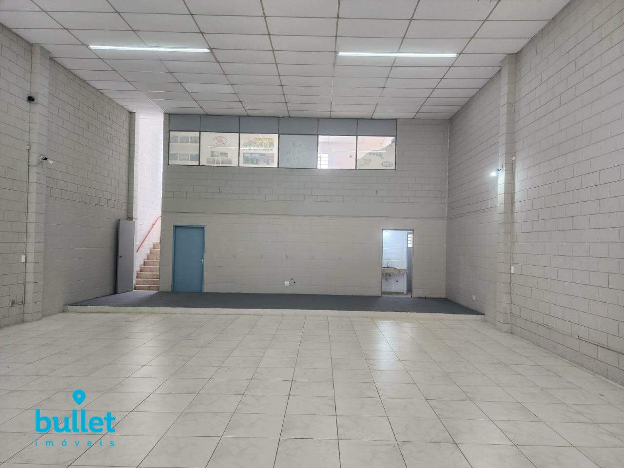 Salão para aluguel no Vila Marieta: 