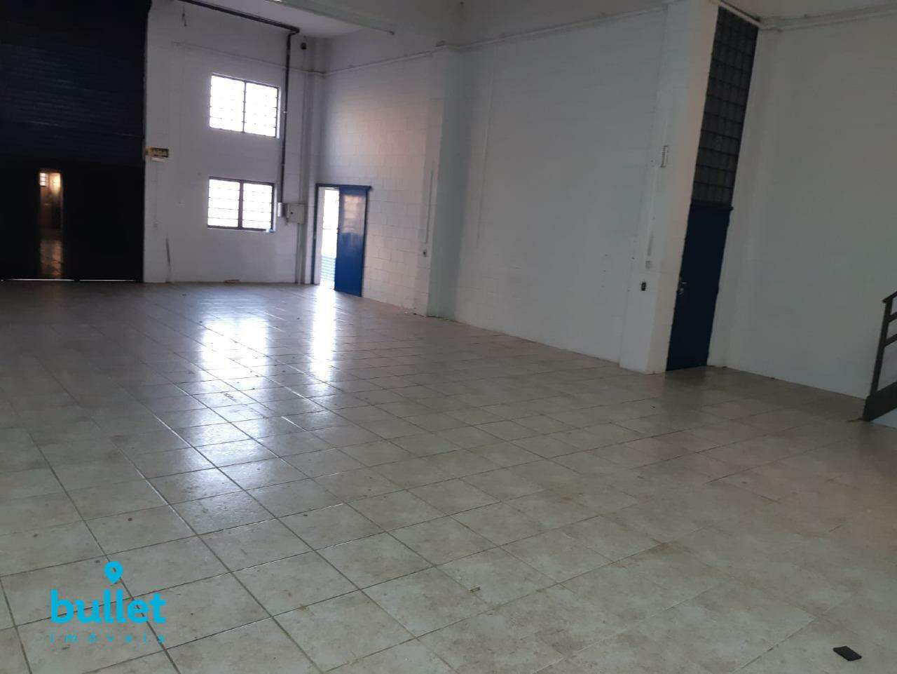 Salão para aluguel no Jardim Leonor: 