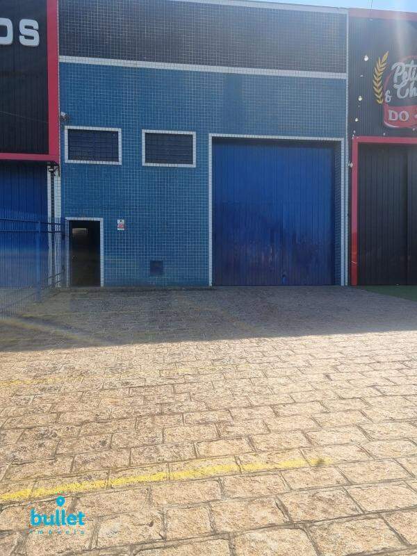 Salão para aluguel no Jardim Okita: 