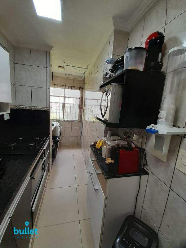 Apartamento à venda no bairro Jardim dos Oliveiras: 