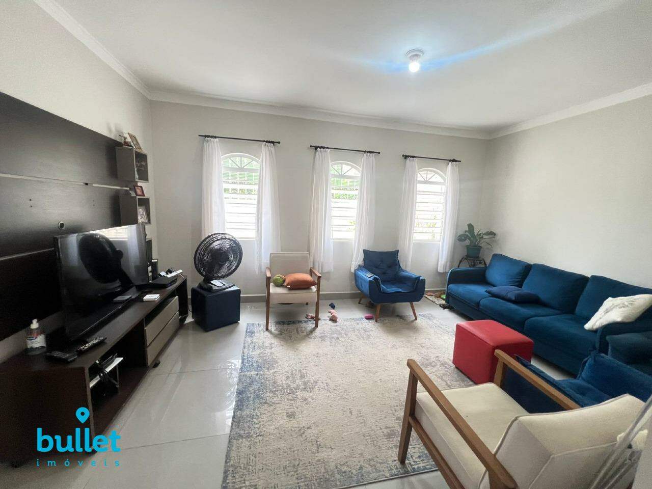 Casa à venda no bairro Jardim Santa Genebra: 