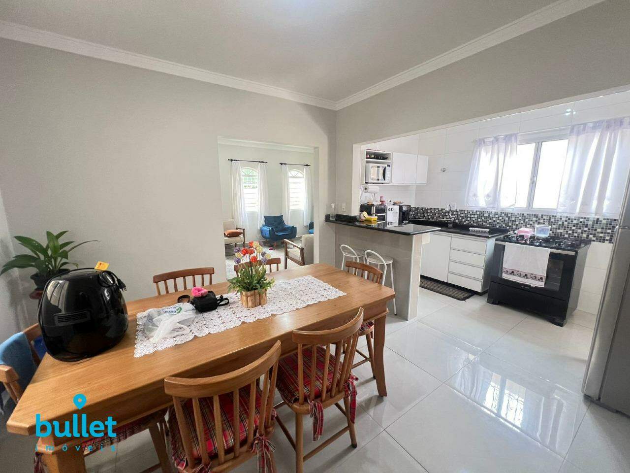 Casa à venda no bairro Jardim Santa Genebra: 