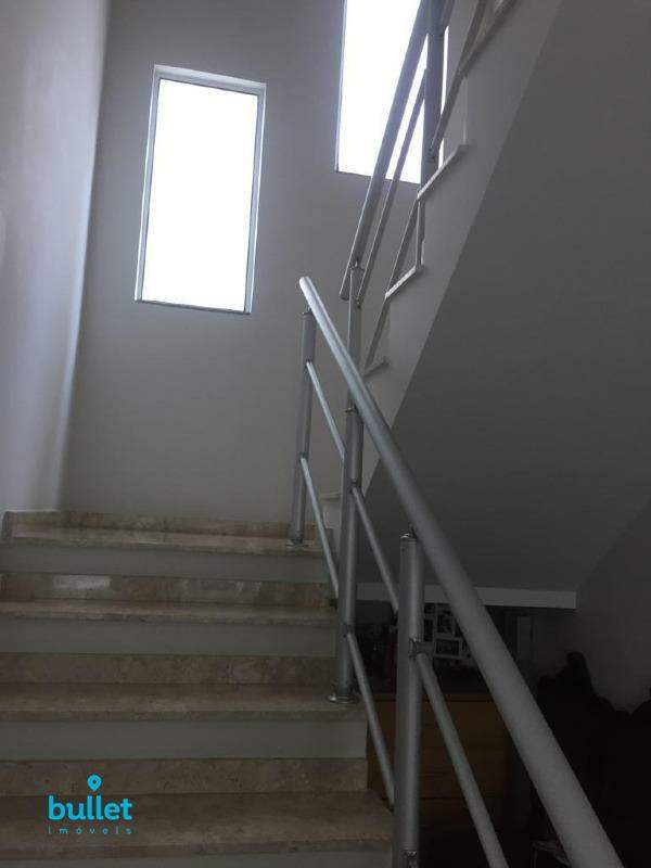 Casa à venda no Santa Cruz: 