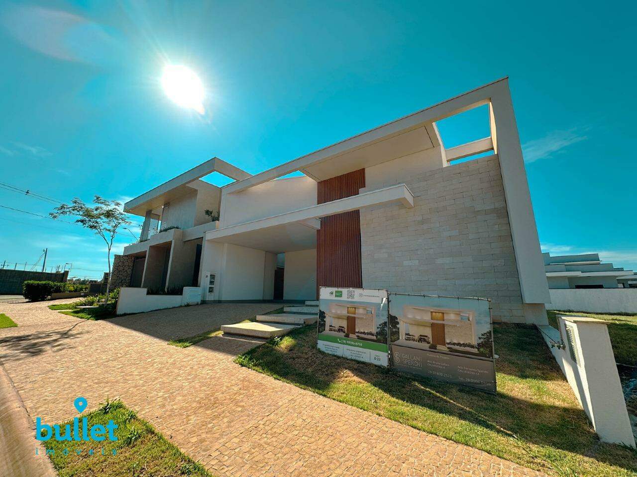 Casa à venda no bairro Parque Brasil 500: 