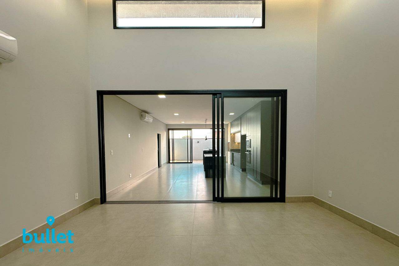 Casa à venda no bairro Parque Brasil 500: 