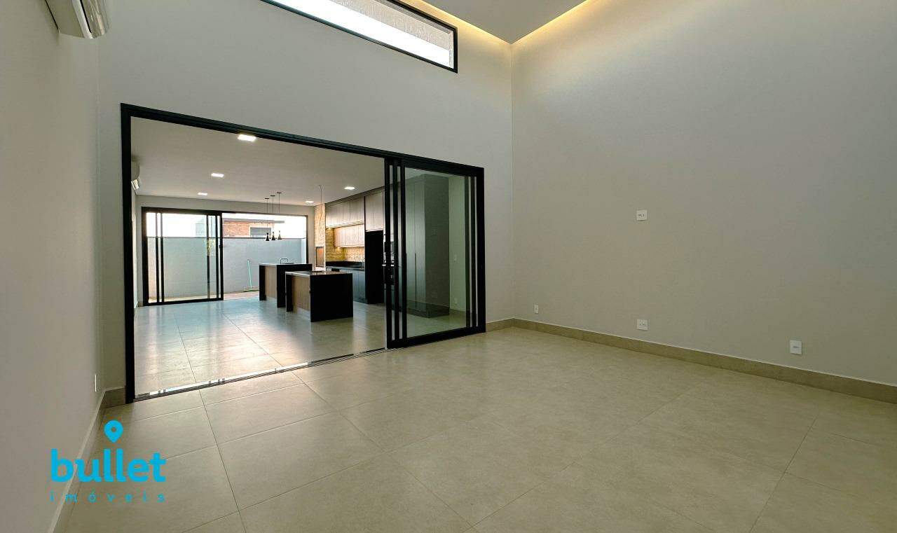 Casa à venda no bairro Parque Brasil 500: 