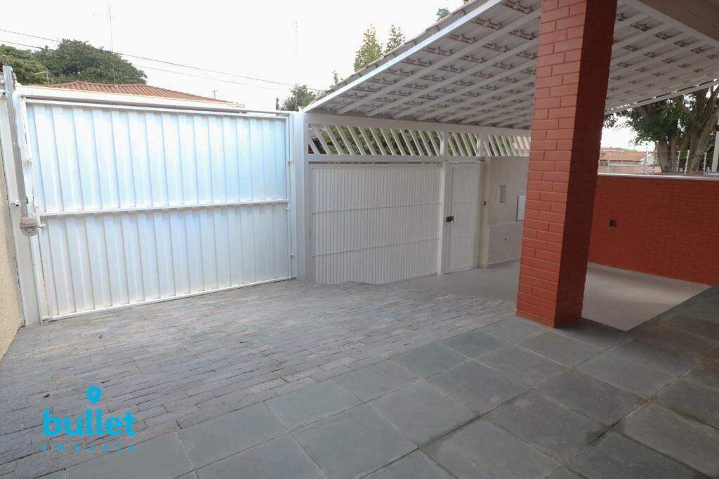 Casa à venda no bairro Jardim Eulina: 