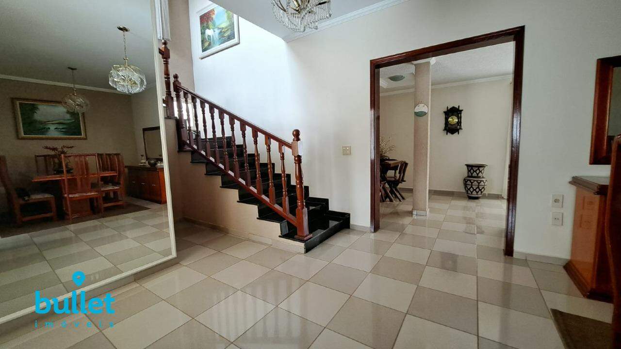 Casa à venda no bairro Parque das Flores: 