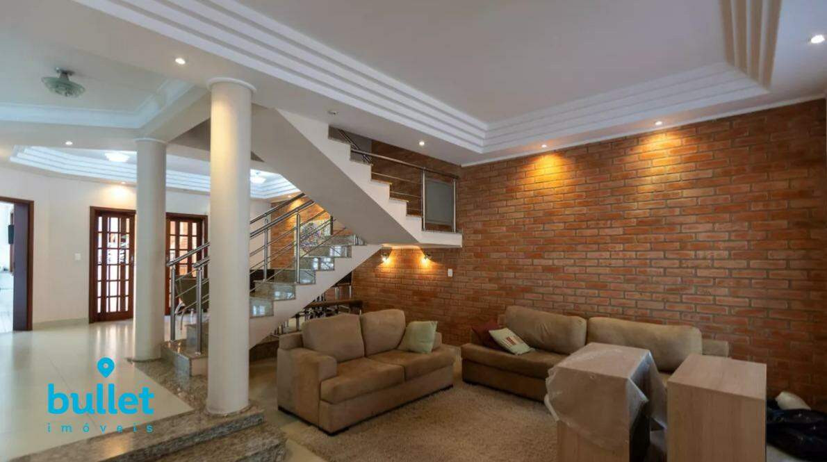 Casa à venda no bairro Parque das Flores: 