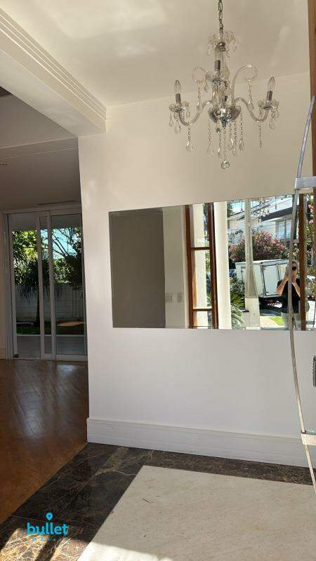 Casa para aluguel no bairro Swiss Park: 