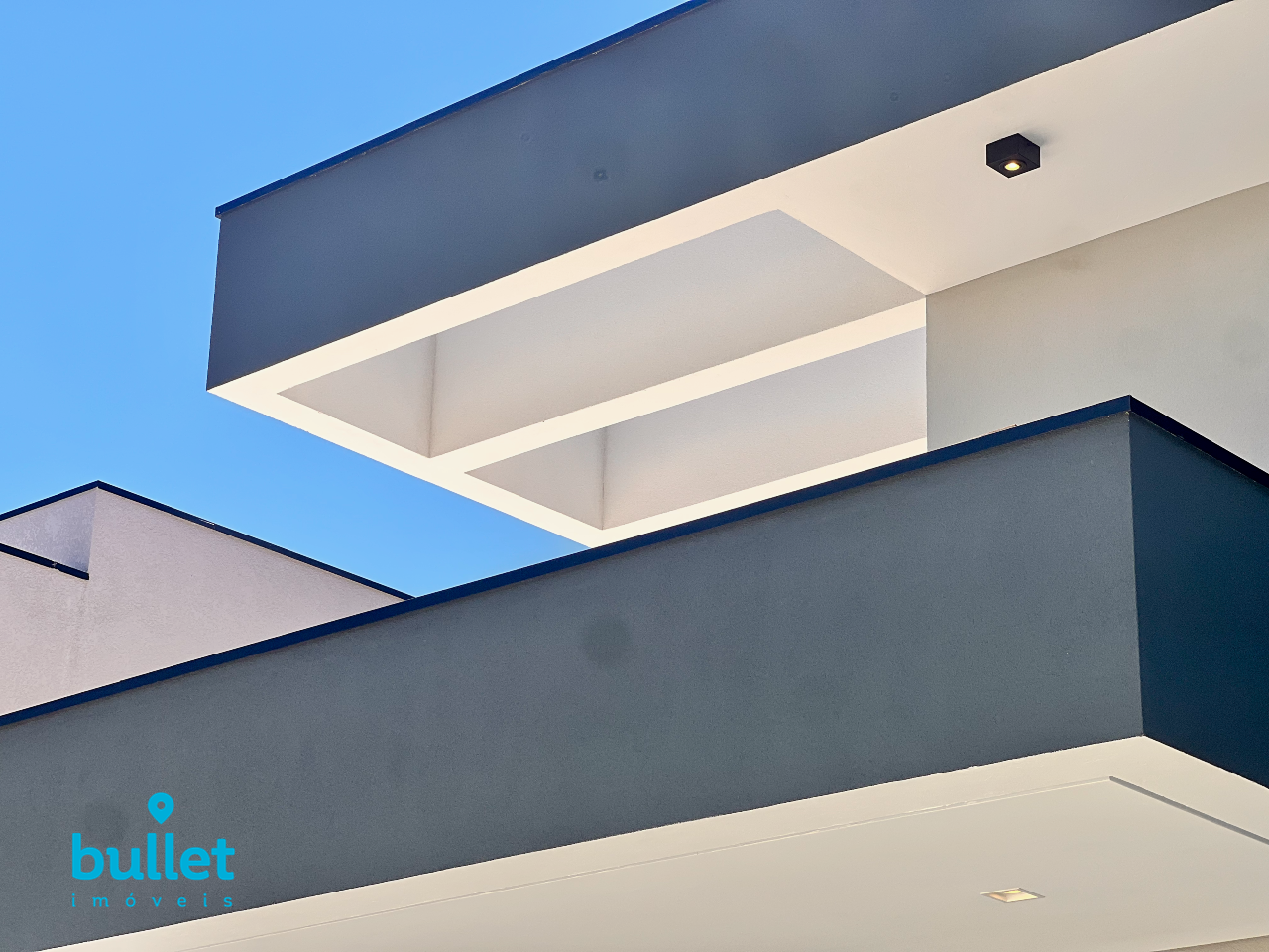 Casa à venda no bairro Roncáglia: 