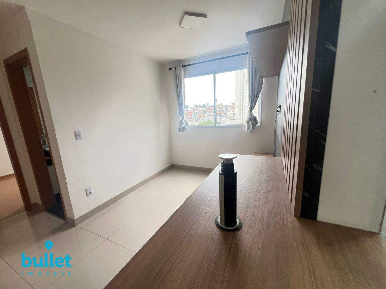 Apartamento para aluguel no bairro Parque Industrial: 