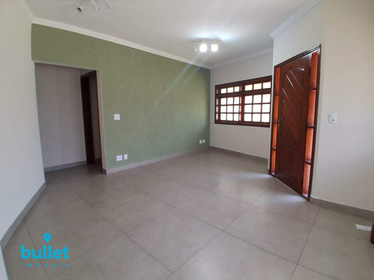 Casa à venda no bairro Parque Brasil 500: 